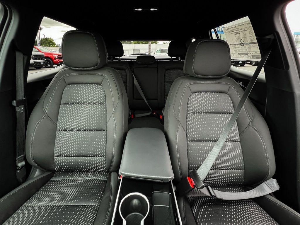 new 2026 Chevrolet Equinox car, priced at $28,125