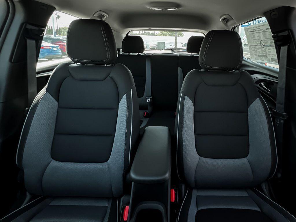 new 2026 Chevrolet TrailBlazer car, priced at $23,515