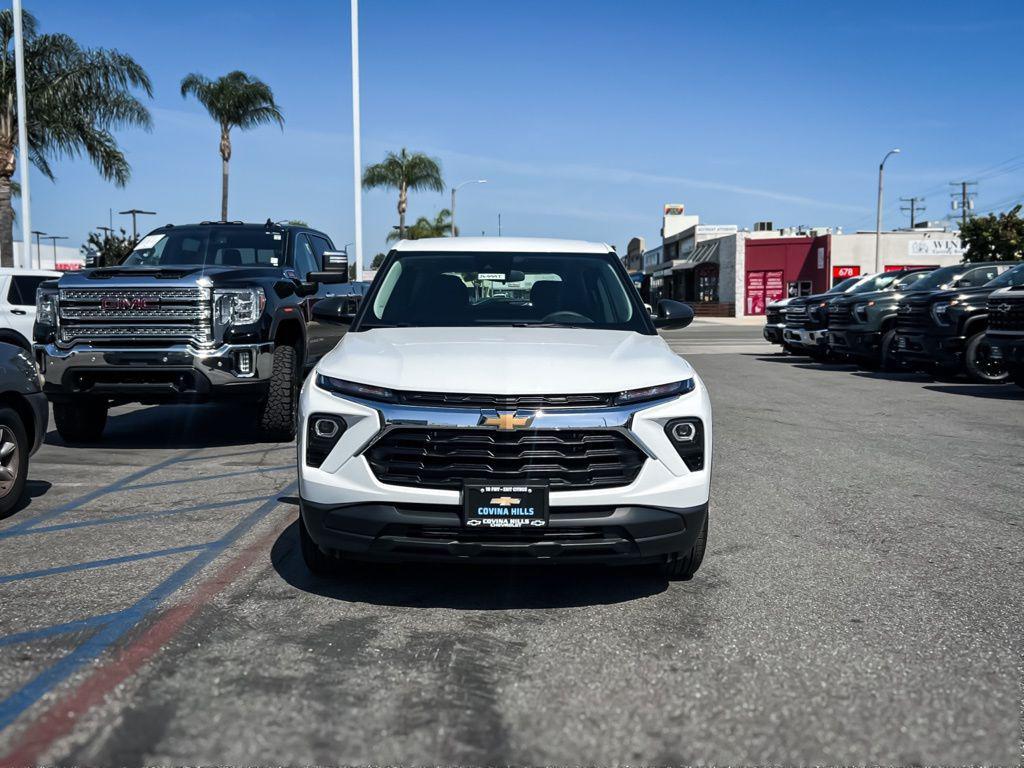 new 2026 Chevrolet TrailBlazer car, priced at $23,515