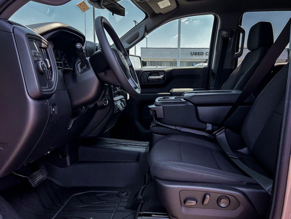new 2026 Chevrolet Silverado 1500 car, priced at $46,435