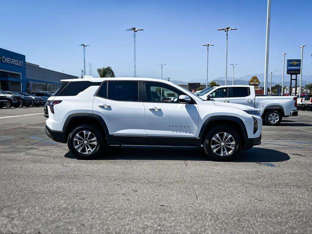 new 2026 Chevrolet Equinox car, priced at $28,040