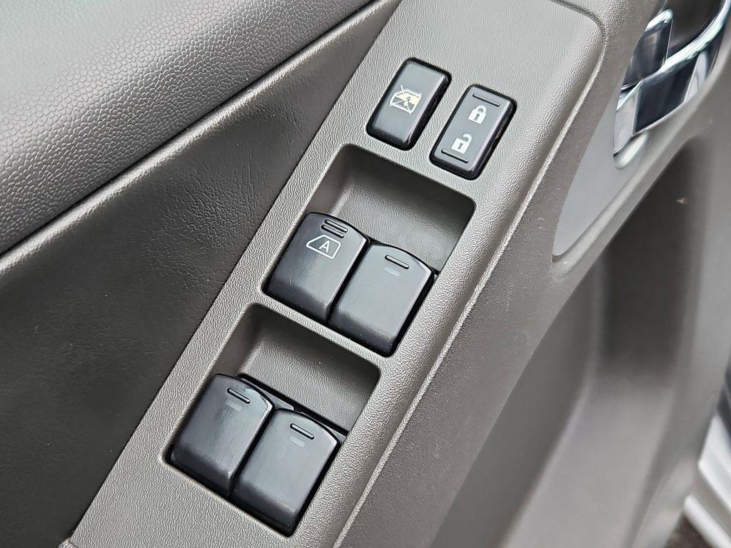 used 2021 Nissan Frontier car, priced at $26,378