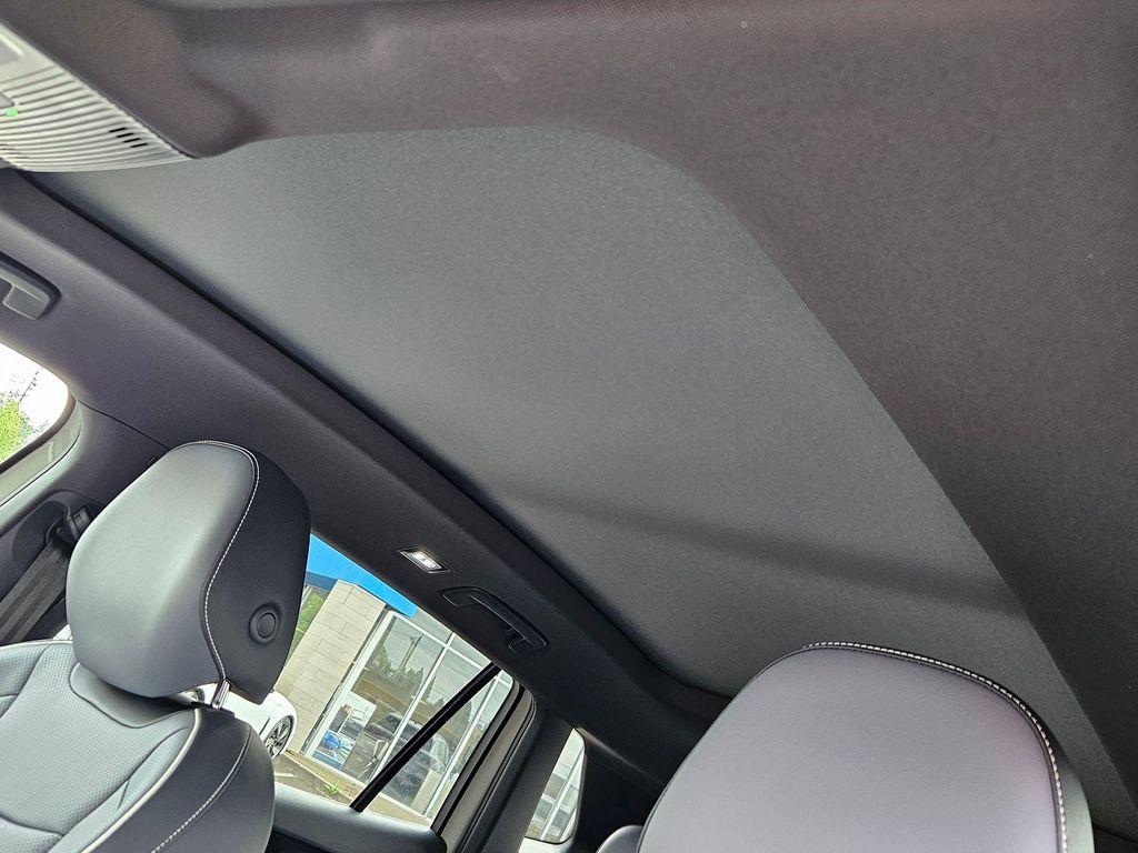 new 2026 Volkswagen Tiguan car, priced at $46,004