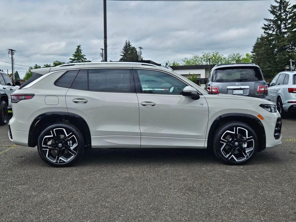 new 2026 Volkswagen Tiguan car, priced at $46,004