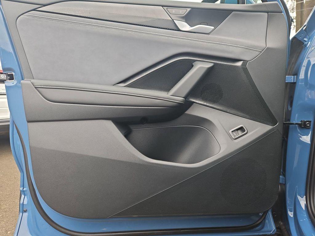 new 2026 Volkswagen Tiguan car, priced at $38,102