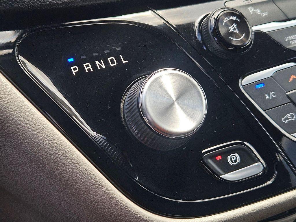 used 2017 Chrysler Pacifica car, priced at $14,880