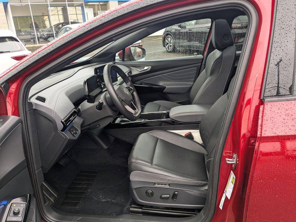 used 2023 Volkswagen ID.4 car, priced at $20,835