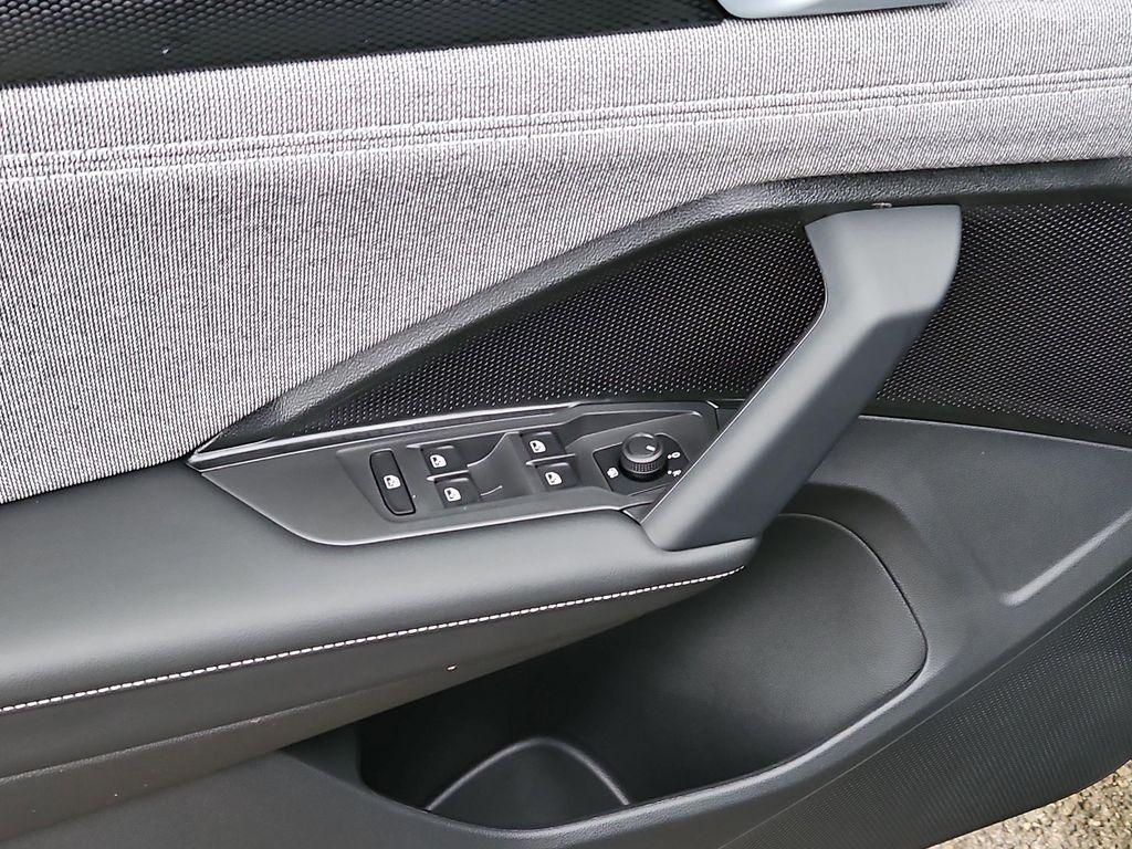 new 2026 Volkswagen Tiguan car, priced at $33,380