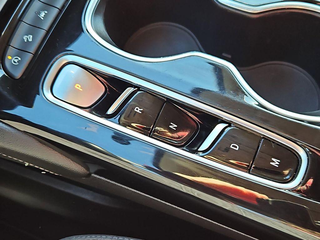 used 2021 Buick Envision car, priced at $13,980