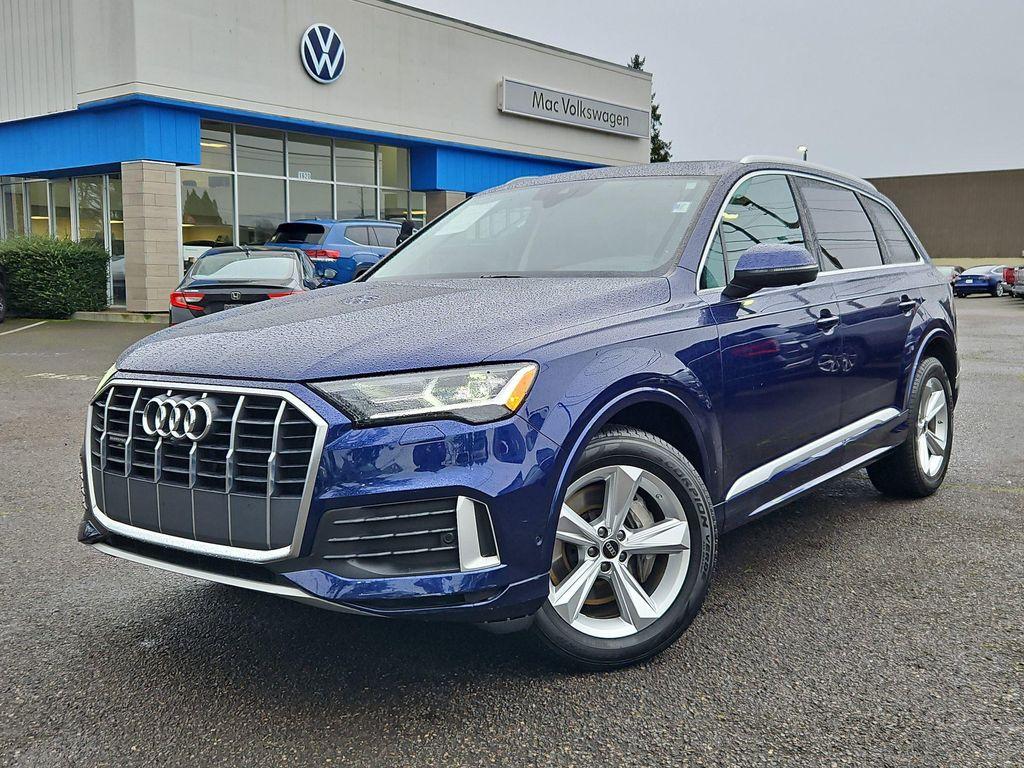 used 2022 Audi Q7 car, priced at $26,755