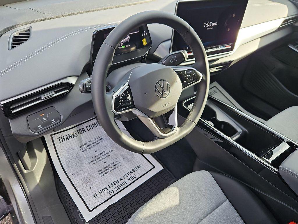 new 2025 Volkswagen ID.4 car, priced at $40,771