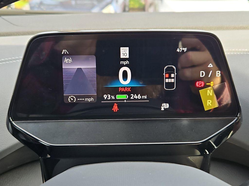 new 2025 Volkswagen ID.4 car, priced at $40,771