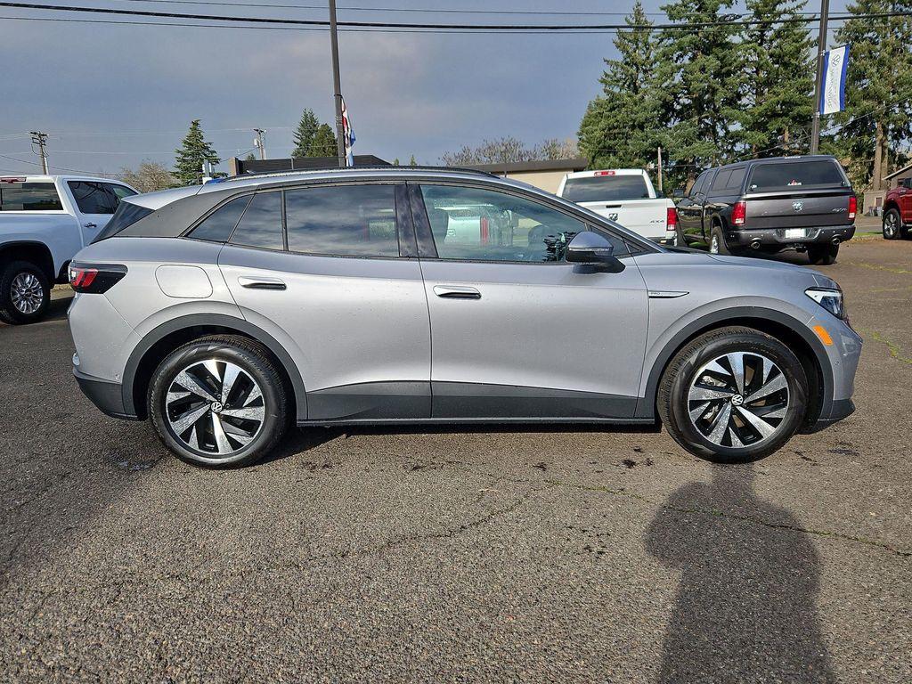 new 2025 Volkswagen ID.4 car, priced at $40,771