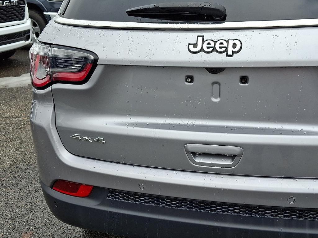 used 2018 Jeep Compass car, priced at $17,594