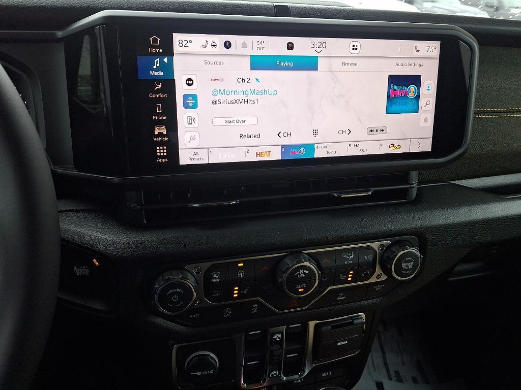 new 2026 Jeep Wrangler car, priced at $52,084