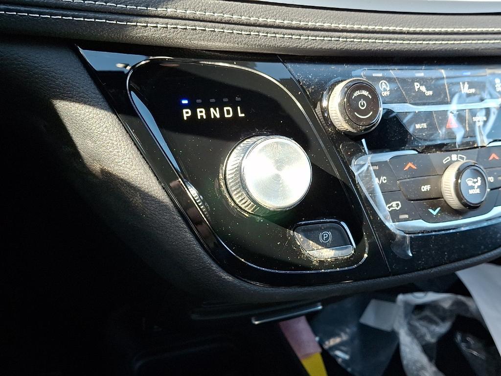 new 2026 Chrysler Pacifica car, priced at $43,539