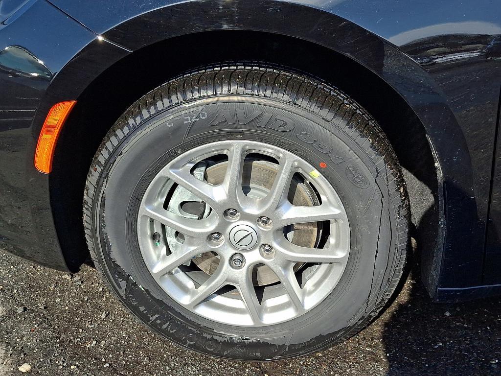 new 2026 Chrysler Pacifica car, priced at $43,539