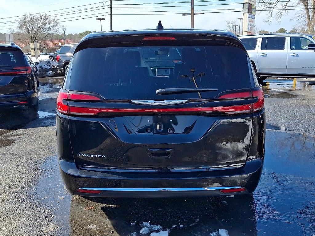 new 2026 Chrysler Pacifica car, priced at $43,539
