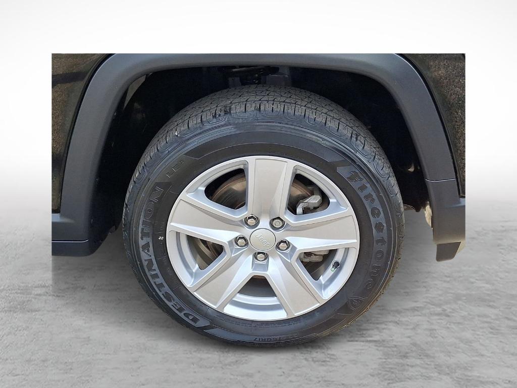 used 2022 Jeep Compass car, priced at $23,594