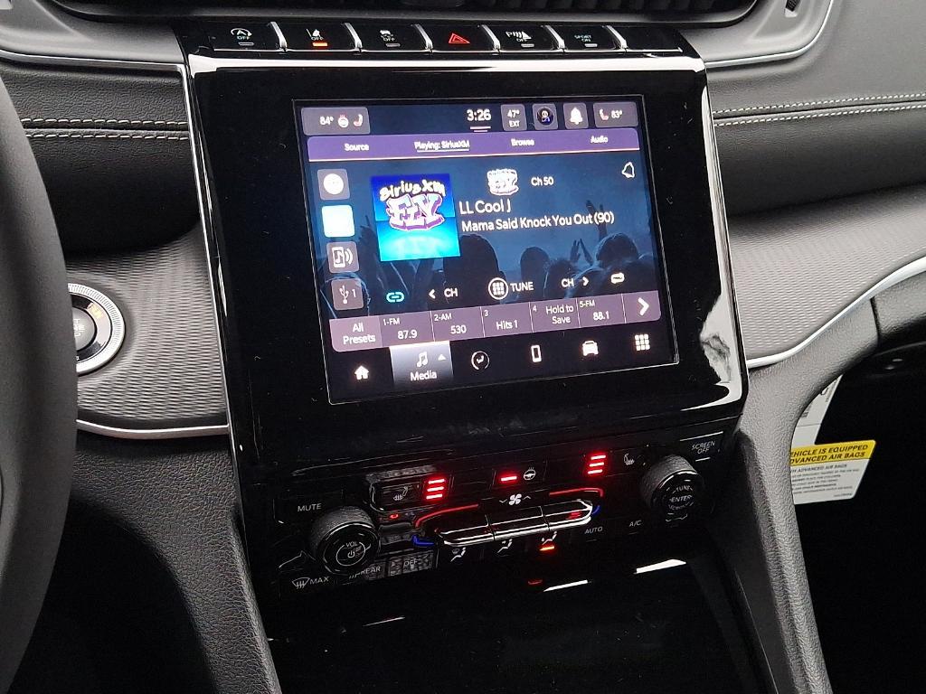 new 2025 Jeep Grand Cherokee car, priced at $47,149