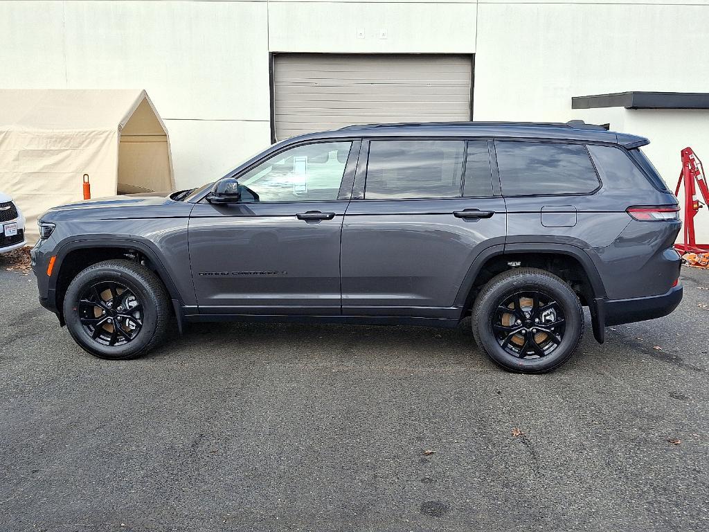 new 2025 Jeep Grand Cherokee L car, priced at $47,254