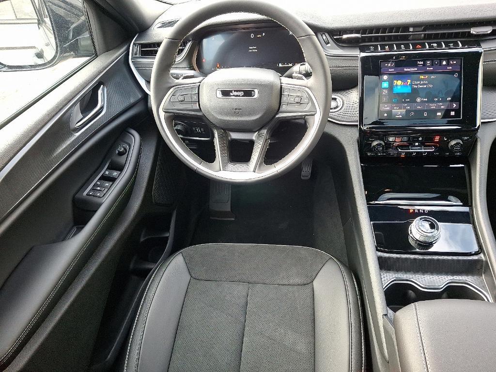 new 2025 Jeep Grand Cherokee L car, priced at $47,254