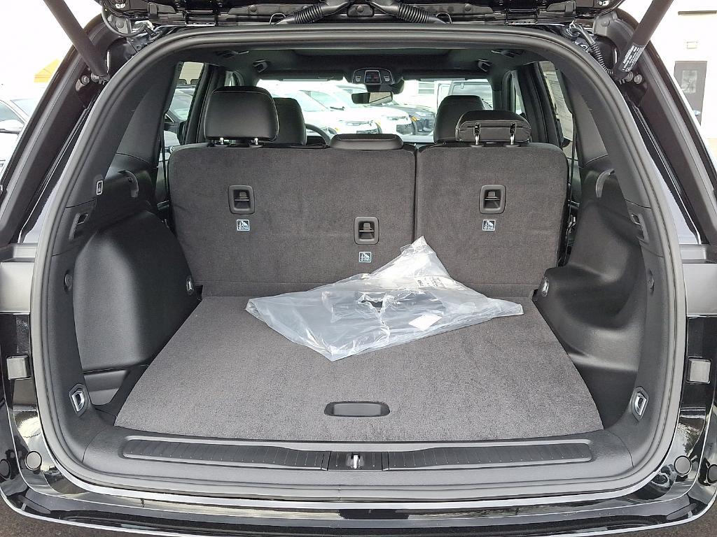 new 2025 Jeep Grand Cherokee car, priced at $52,509