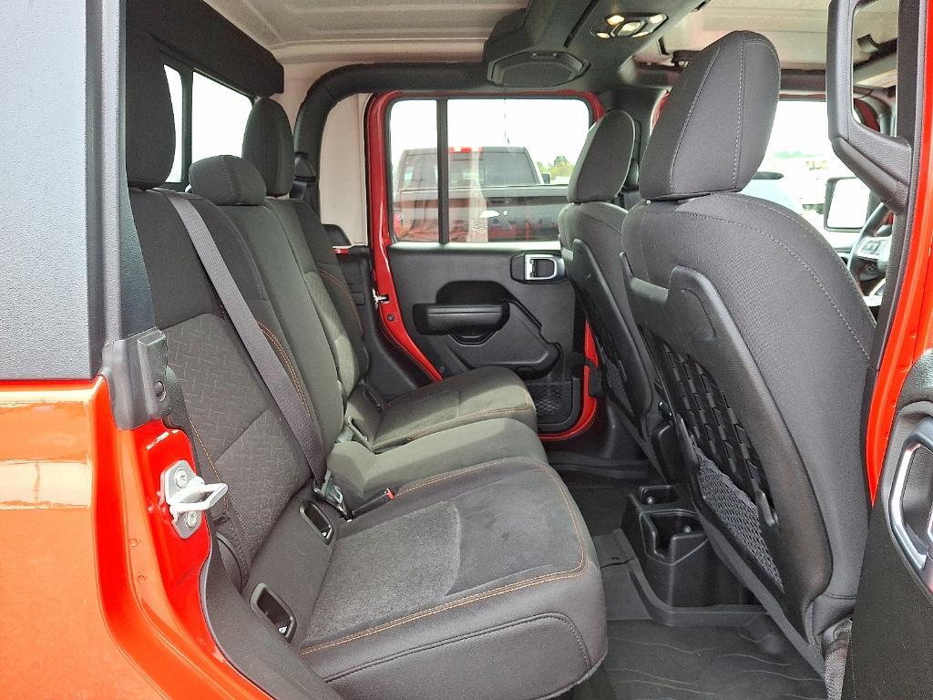 used 2022 Jeep Gladiator car, priced at $35,495