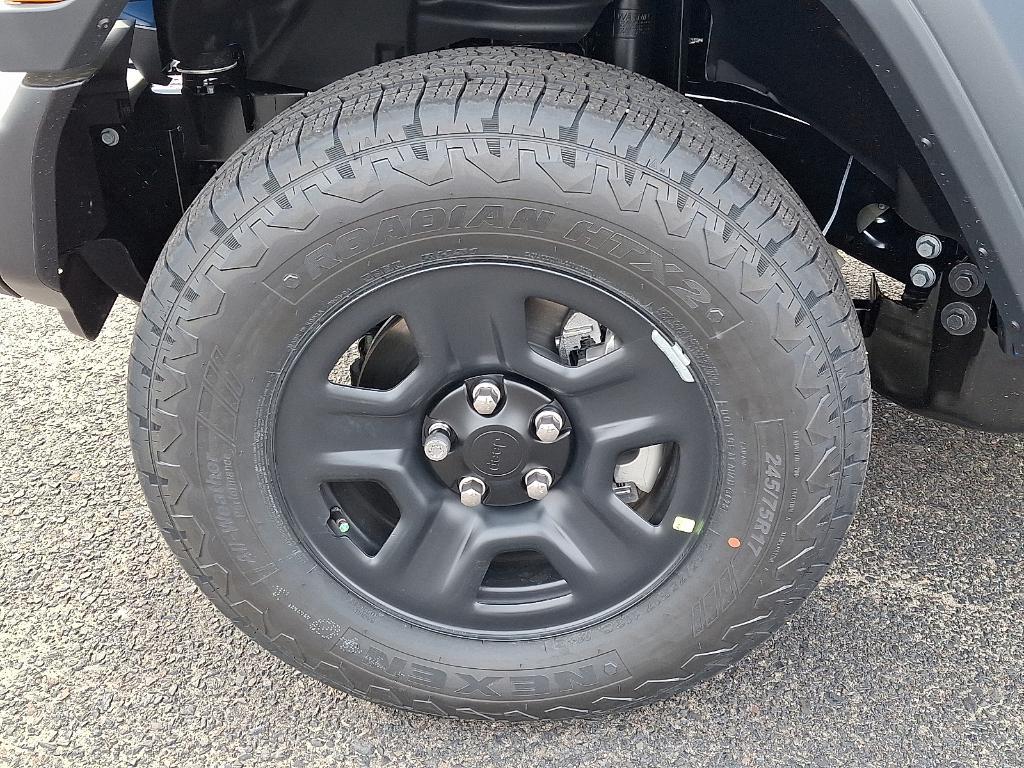 new 2026 Jeep Wrangler car, priced at $42,364