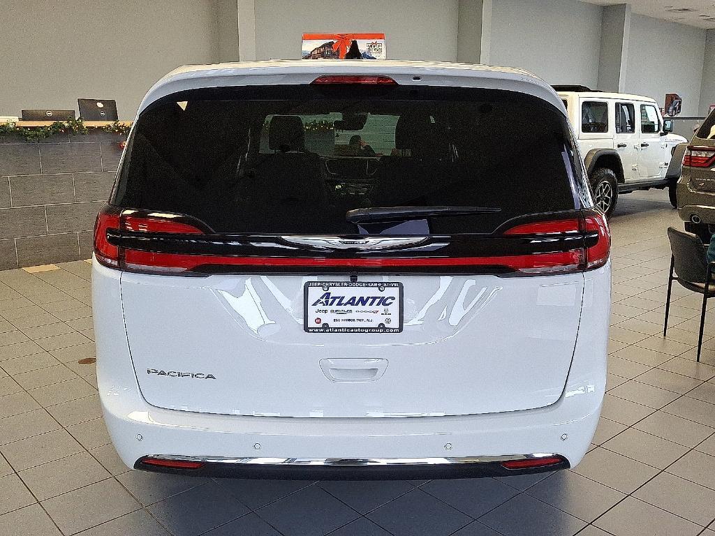 new 2026 Chrysler Pacifica car, priced at $43,539