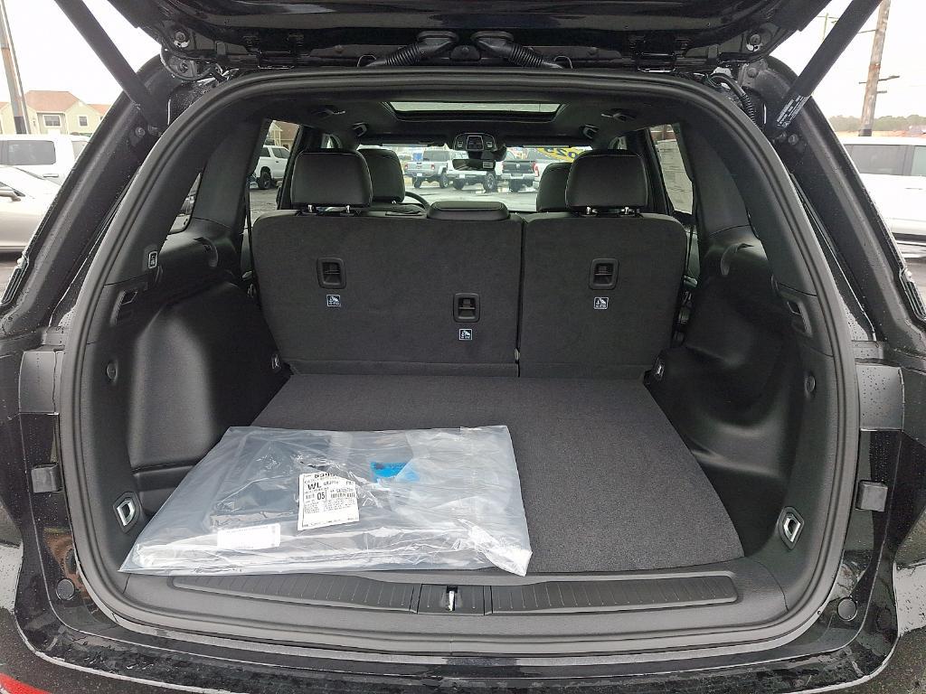 new 2025 Jeep Grand Cherokee car, priced at $51,009