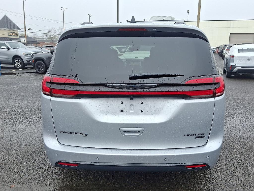 new 2026 Chrysler Pacifica car, priced at $54,334