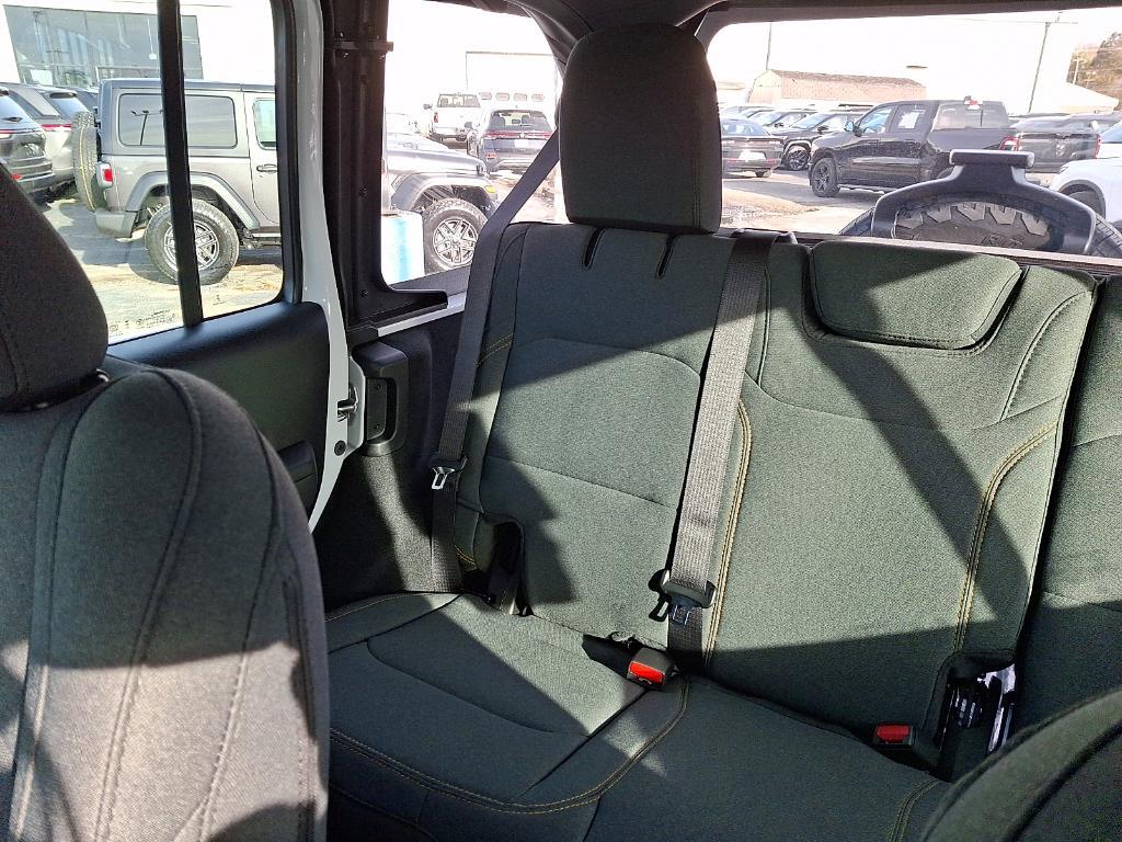 new 2026 Jeep Wrangler car, priced at $42,364