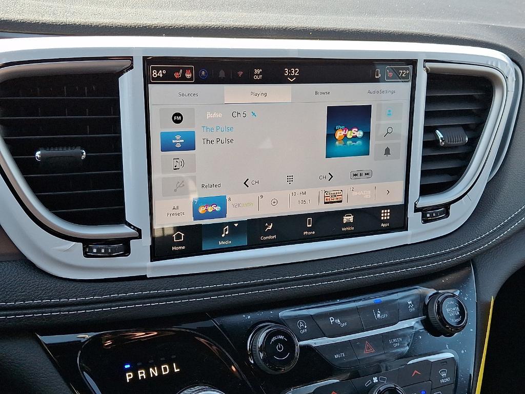 new 2026 Chrysler Pacifica car, priced at $45,784