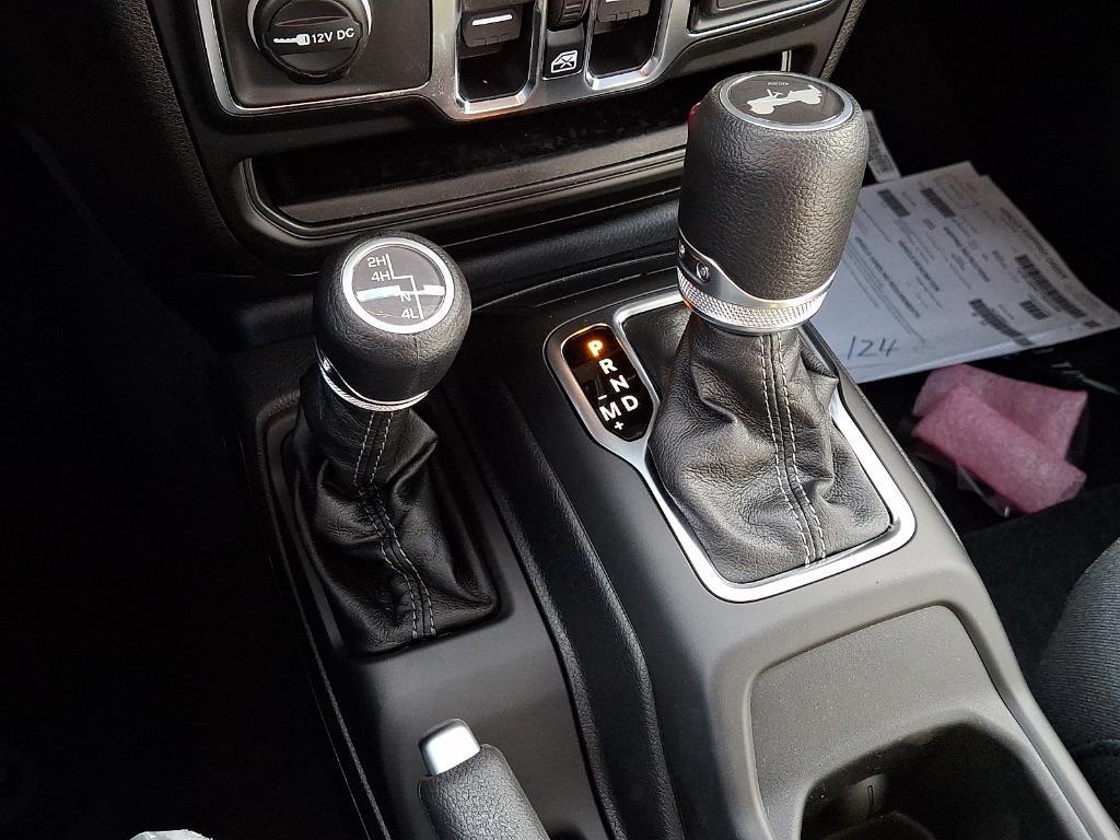 new 2026 Jeep Wrangler car, priced at $43,259