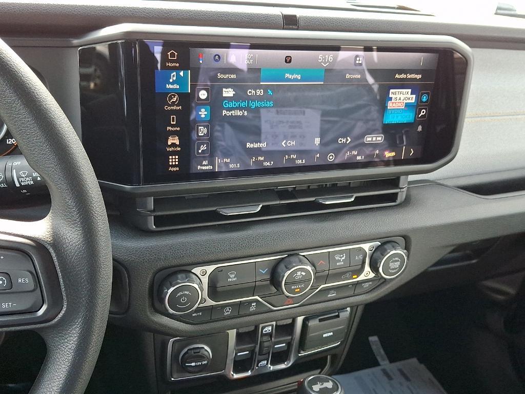 new 2026 Jeep Wrangler car, priced at $43,259