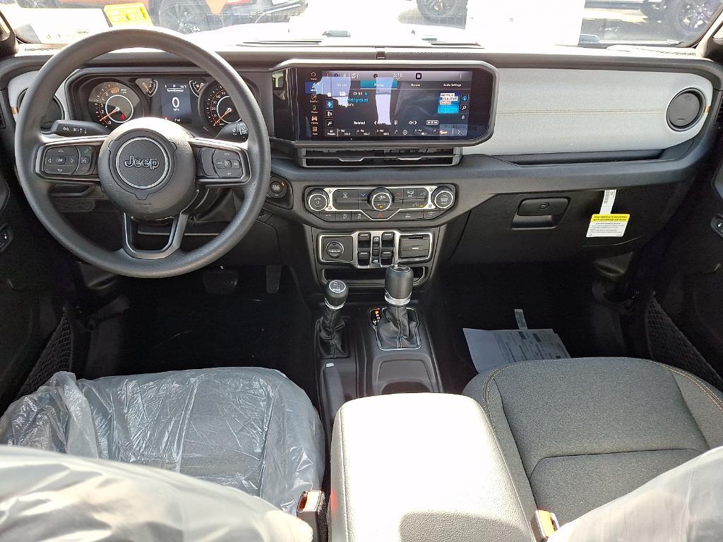 new 2026 Jeep Wrangler car, priced at $43,259