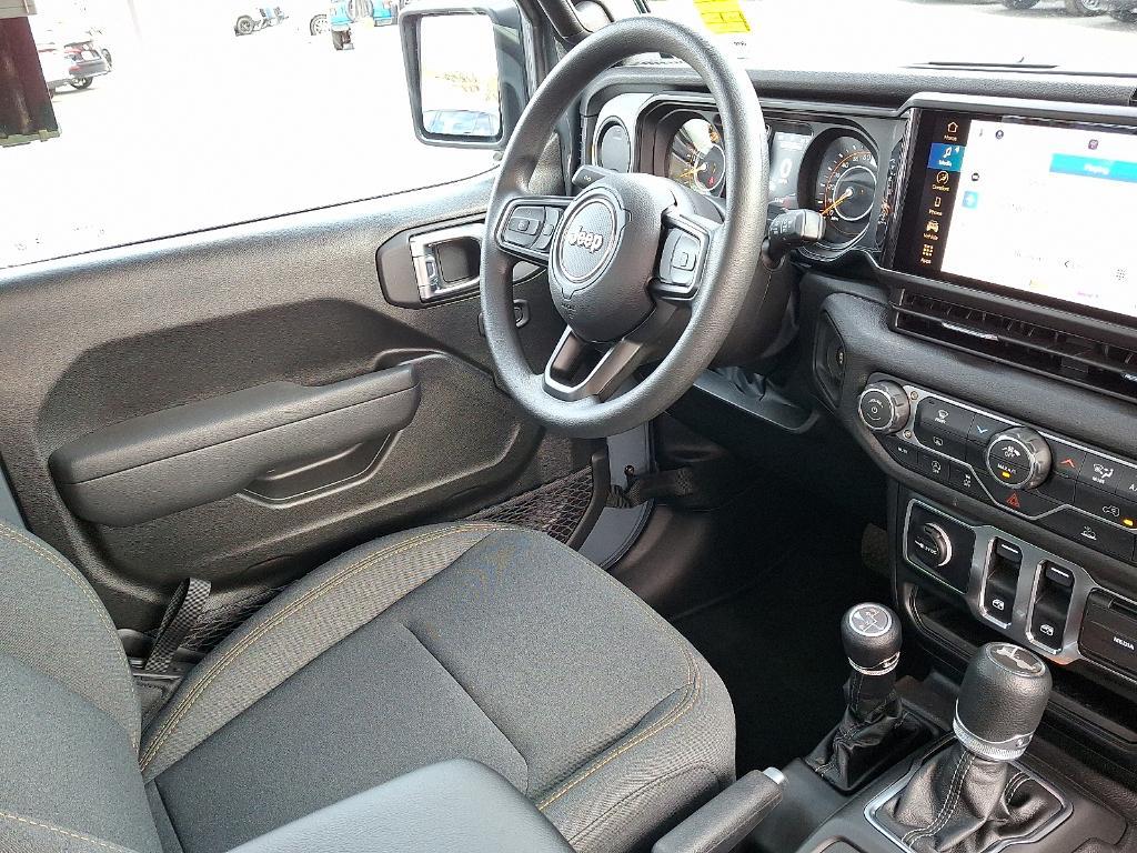 new 2026 Jeep Wrangler car, priced at $42,649