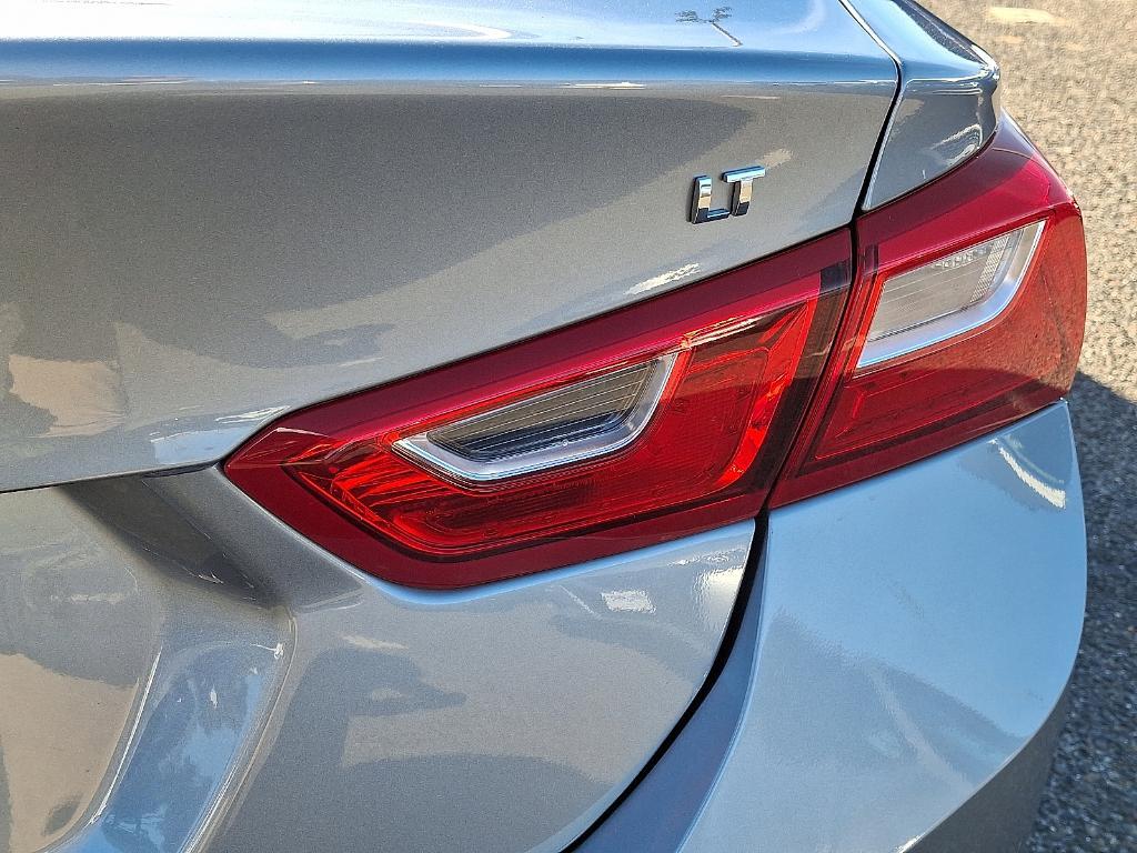 used 2023 Chevrolet Malibu car, priced at $16,998