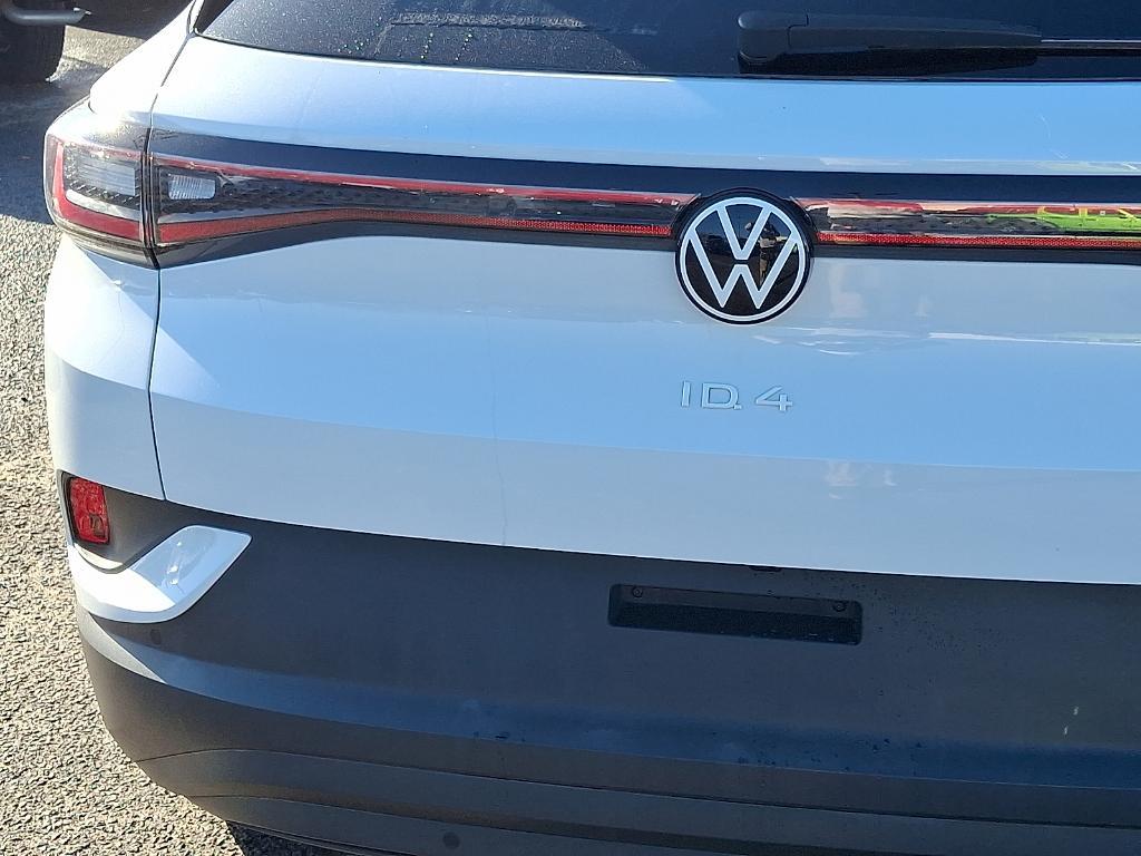 used 2022 Volkswagen ID.4 car, priced at $18,800
