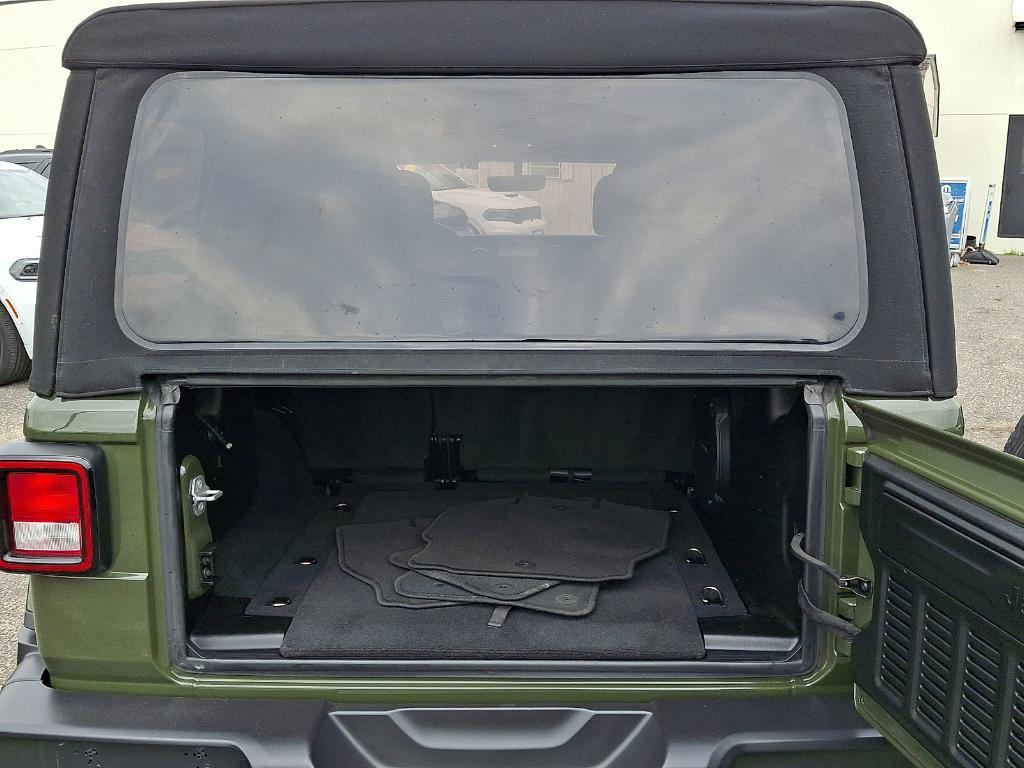 used 2022 Jeep Wrangler Unlimited car, priced at $30,594