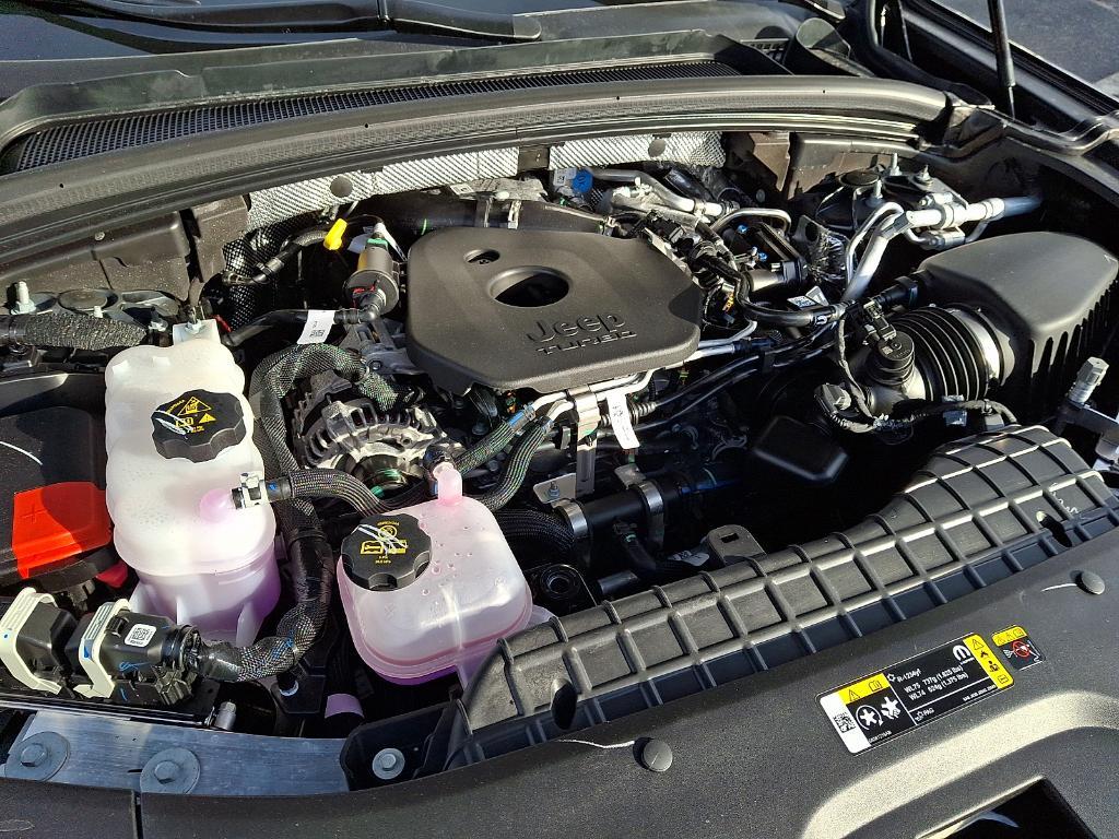 new 2026 Jeep Grand Cherokee car, priced at $53,204