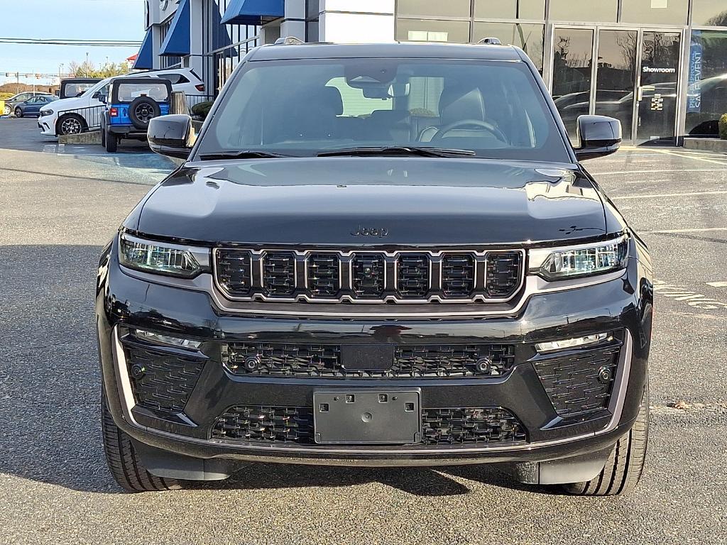 new 2026 Jeep Grand Cherokee car, priced at $53,204