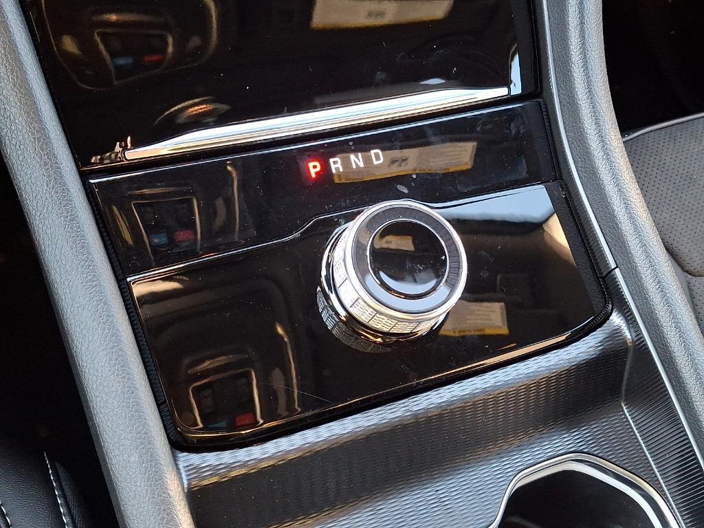 new 2025 Jeep Grand Cherokee car, priced at $45,504