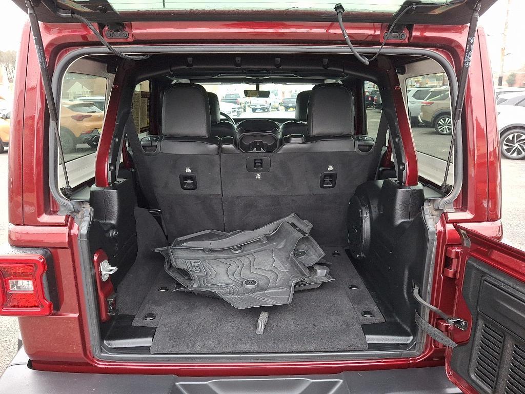 used 2021 Jeep Wrangler Unlimited car, priced at $25,290