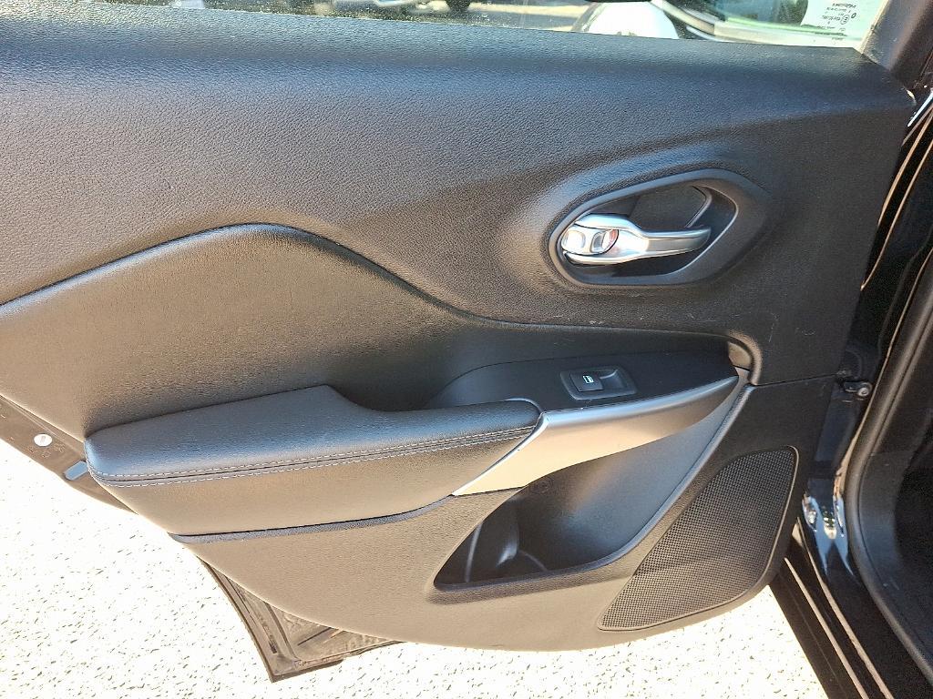 used 2020 Jeep Cherokee car, priced at $21,000