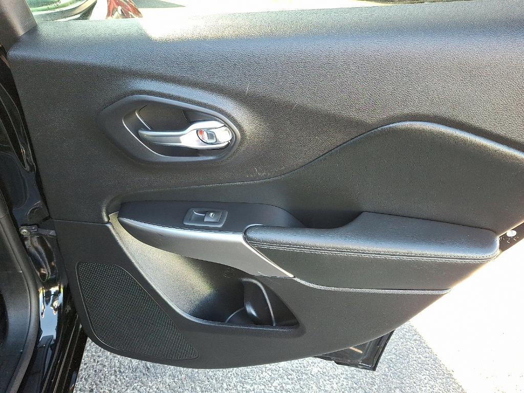 used 2020 Jeep Cherokee car, priced at $21,000