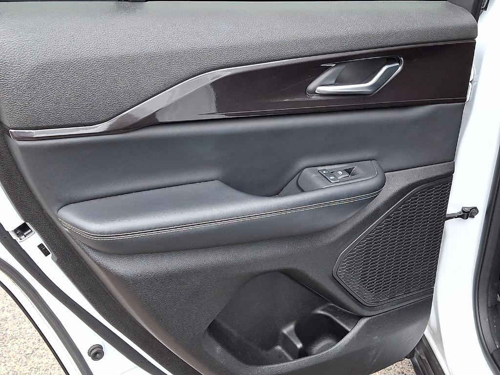 used 2023 Jeep Grand Cherokee car, priced at $34,843