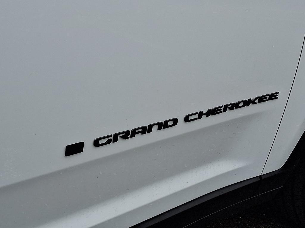 used 2023 Jeep Grand Cherokee car, priced at $34,843