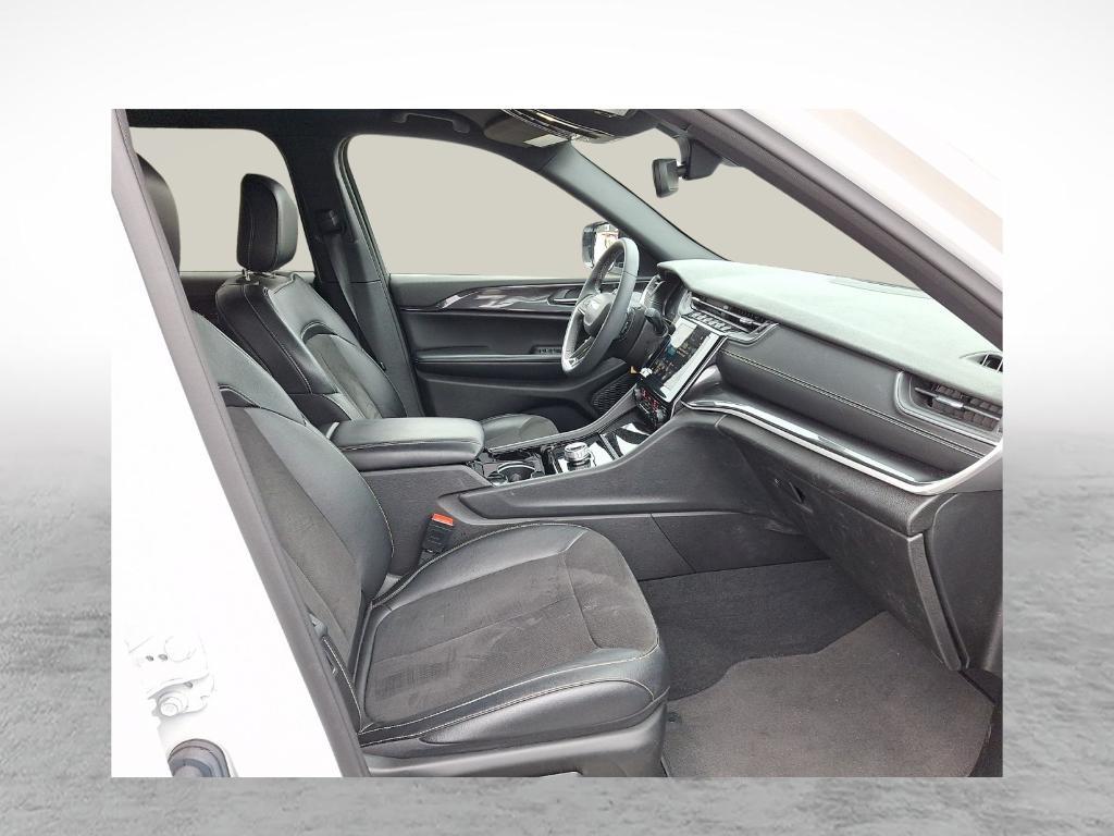 used 2023 Jeep Grand Cherokee car, priced at $34,843